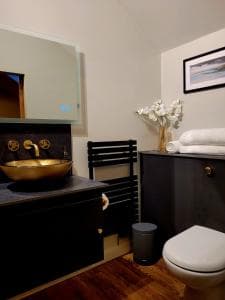 Underhill Coach House Image 4