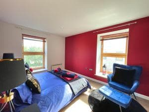 Spacious Apartment in Central Location w/ Parking Image 2