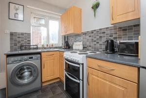 Elite 21 Stays Image 2