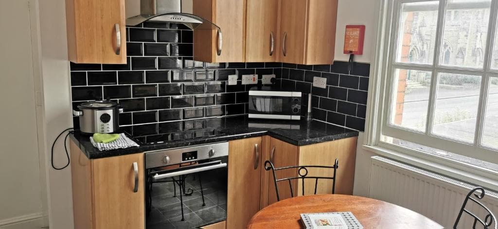 Westmount 1st South Image 2