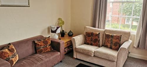 Westmount 1st South Image 3