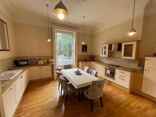 50A Clifton Garth Image 3