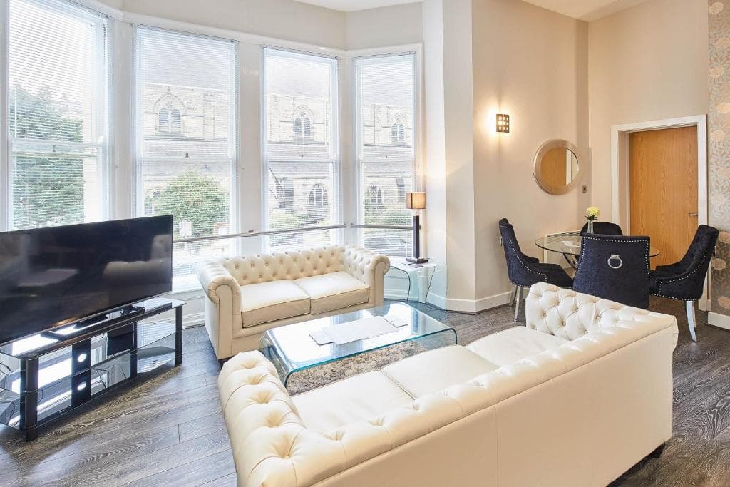 Host & Stay - Easby Hall 1 Image 10