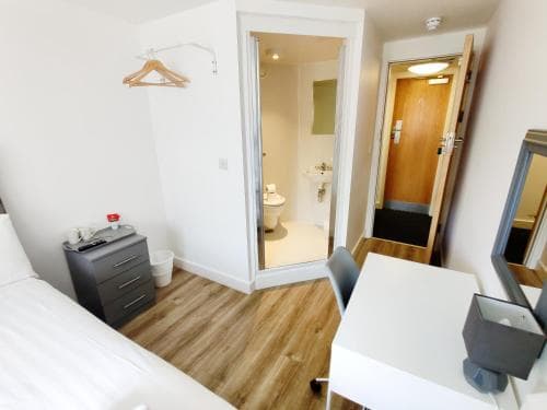 Accommodation Bradford Image 3