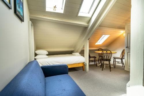 7 St Martin's Lane Image 3