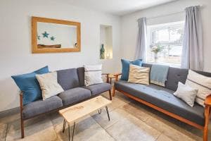 Host & Stay - Virginia House Image 5