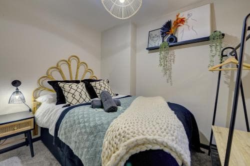 The Scandic Chique Cottage of Whitby Image 3