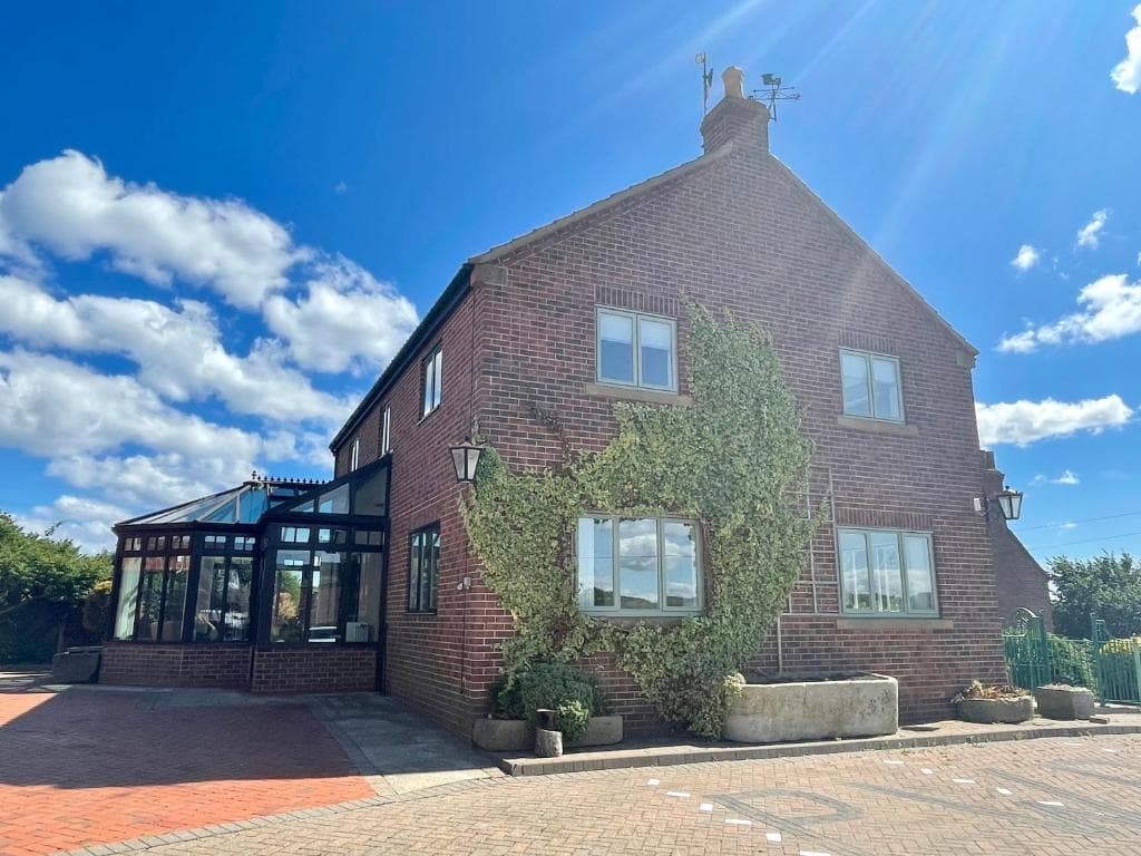 Heather House Image 1