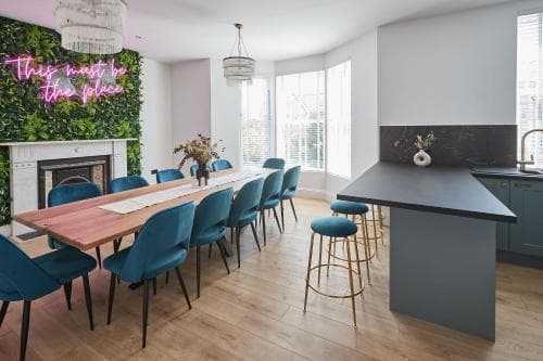 Host & Stay - Parkside Villa Image 3