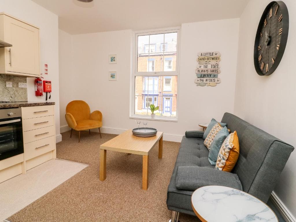 The Dukes Apartments, Flat 1 Image 4