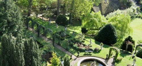 Crab Manor Hotel Image 1