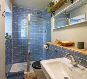 Crina Bottom - Offgrid Mountain Escape in the Yorkshire Dales National Park Image 1