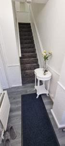 Modern & Elegant Home w/ Netflix and Parking Image 2