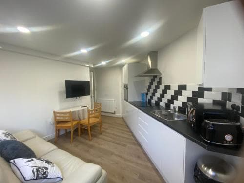 ThePropertyFocus - Modern City Apartment Image 3