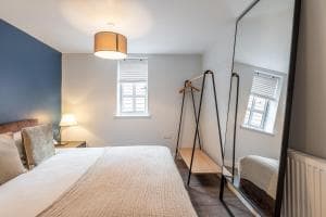 The Falcon Tap Image 2