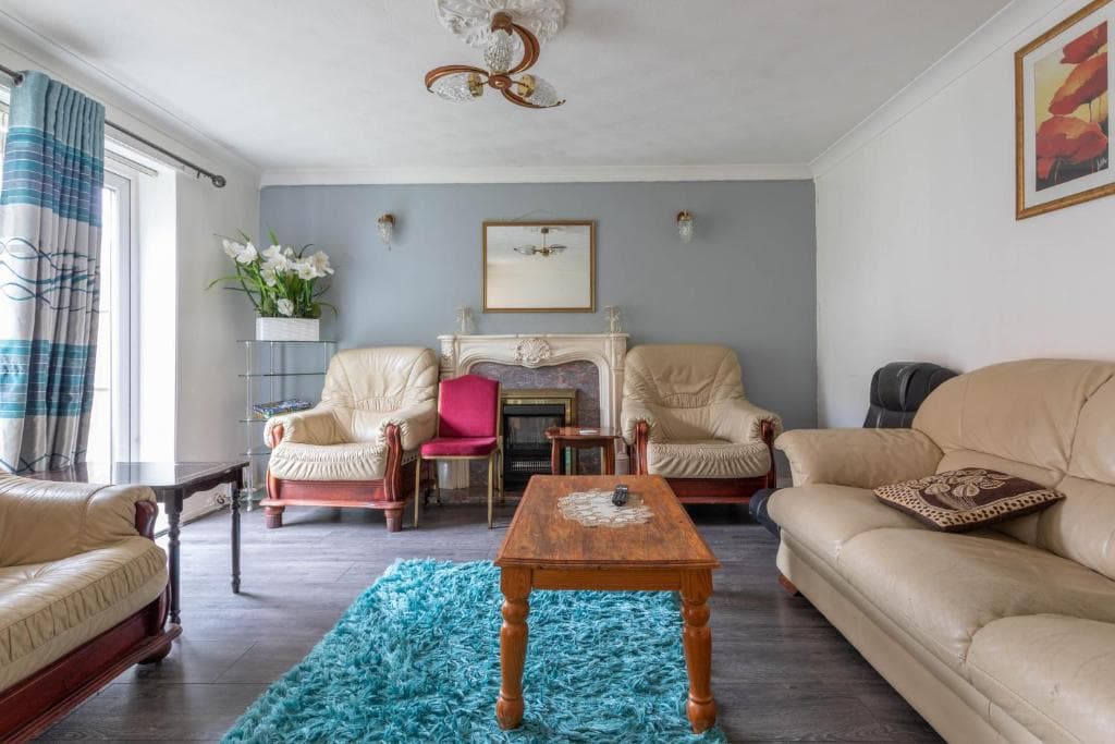 10 min to CityCentre Image 1