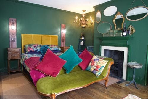 Mademoiselle's Boutique Holiday Accommodation Image 3