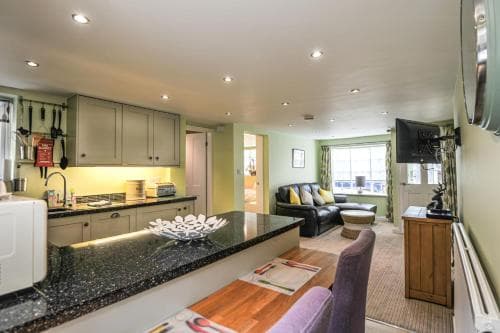 The Old Surgery Image 3