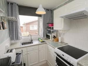 225 Seaside retreat Image 2