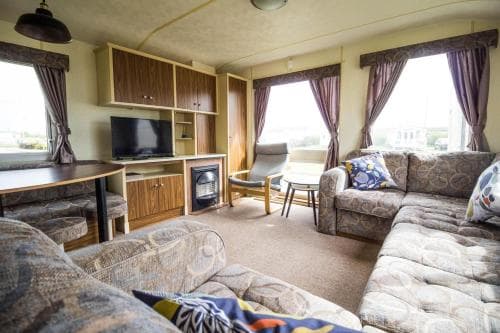 Lovely 8 berth caravan at Skipsea Sands Image 2