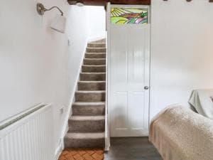 1 Pickles Hill Image 2