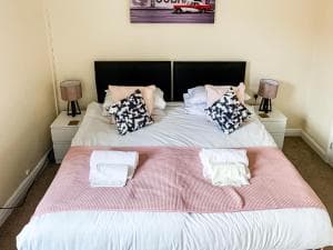 The Warwick - Free Parking - York Victorian House - Holiday Home Image 2