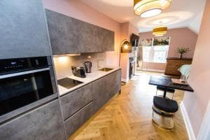 Dragon Villas - Luxury Studios & Apartments Image 2