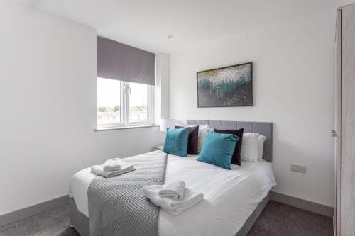 Charming 1 Bed Apartment in Leeds Image 6