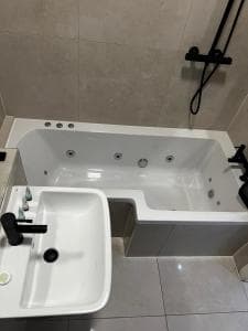 Fletcher Apartments Image 2