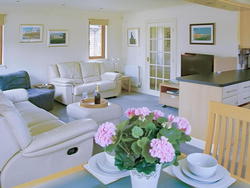 The Gatehouse Image 1