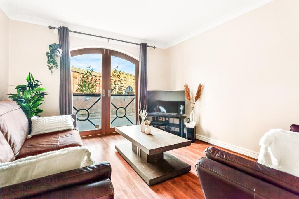 Central Leeds, Call Lane - Wonderful 2-bedroom,Pet friendly, in the City Centre Image 1