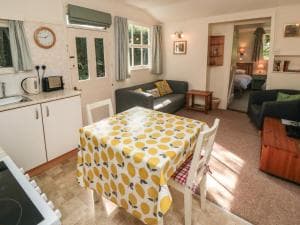 Damson Croft Image 2