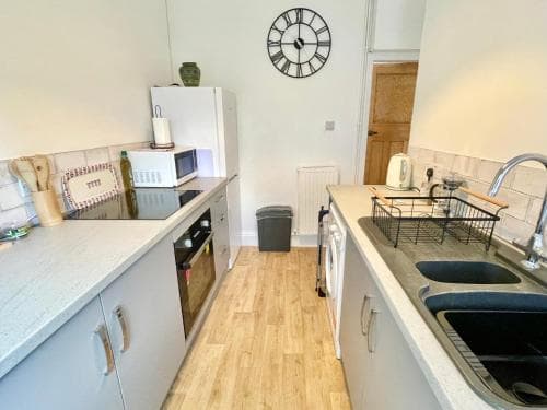 Beech Apartment Image 3