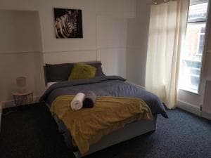 Spacious Pristine Serviced Accommodation 3 Image 5