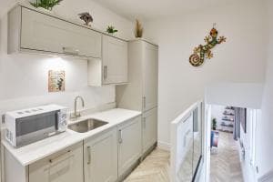 Host & Stay - 5, The Bank House Image 2