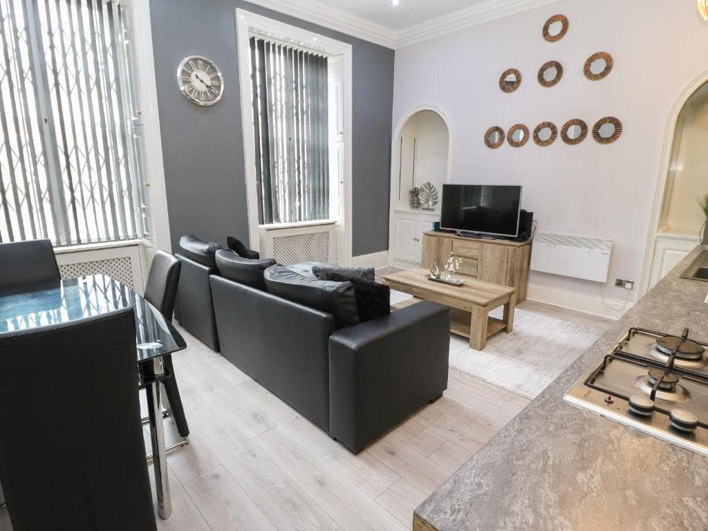 7 St Johns North Apartments Image 1