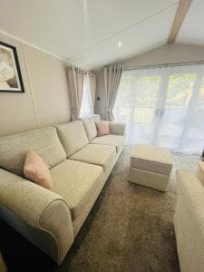 Joema Lodge with Hot Tub Image 3