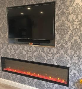 City Centre Town House - City Views & Free Parking Image 2