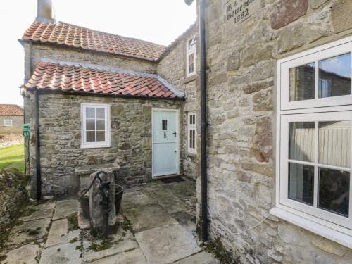 Bute Cottage Image 3