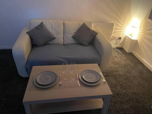 Modern and cosy Apartment in Leeds England Image 3