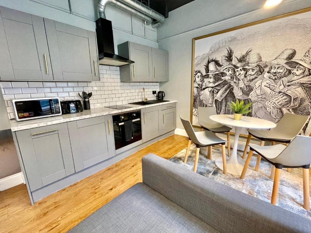 Fawkes Quarter in the centre of the city Image 1