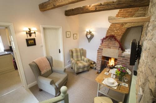 Bramwood Cottages Image 4