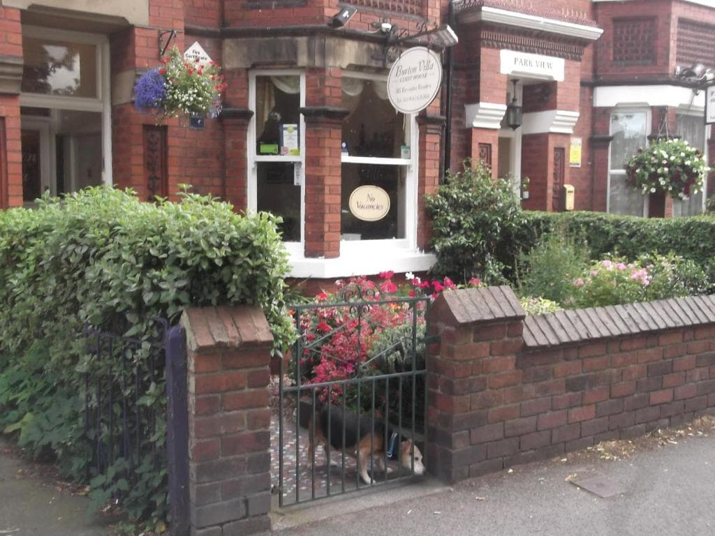 Burton Villa Guest House Image 1