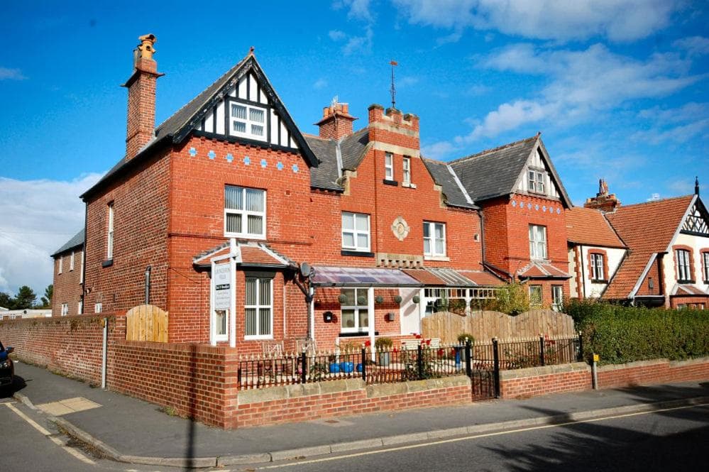 Launceston Villa Image 4