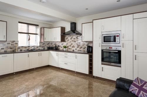 City Apartments - The Light Well Image 3