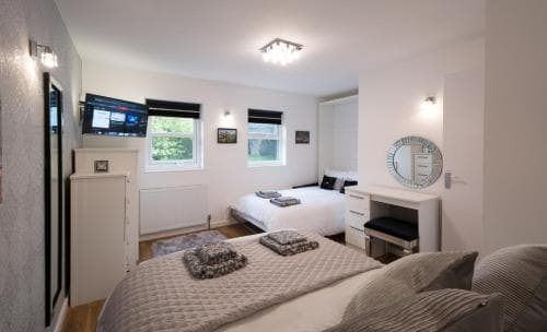 Pear Tree Holiday Home - York Image 3