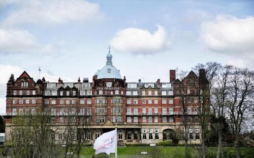 Spa Apartments Image 3