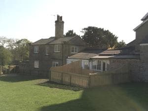 Yew Tree Cottage Image 2