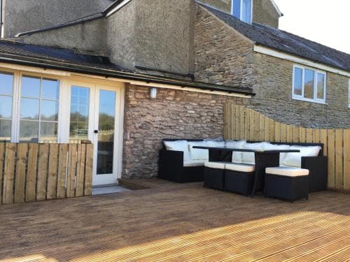 Yew Tree Cottage Image 3