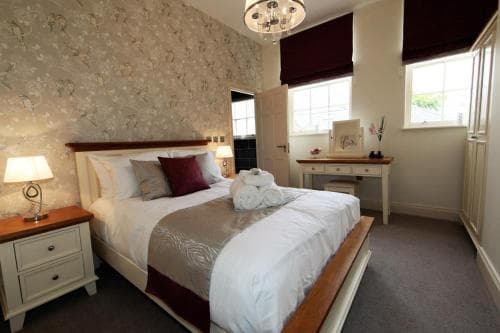 Hunter House Apartment Image 3